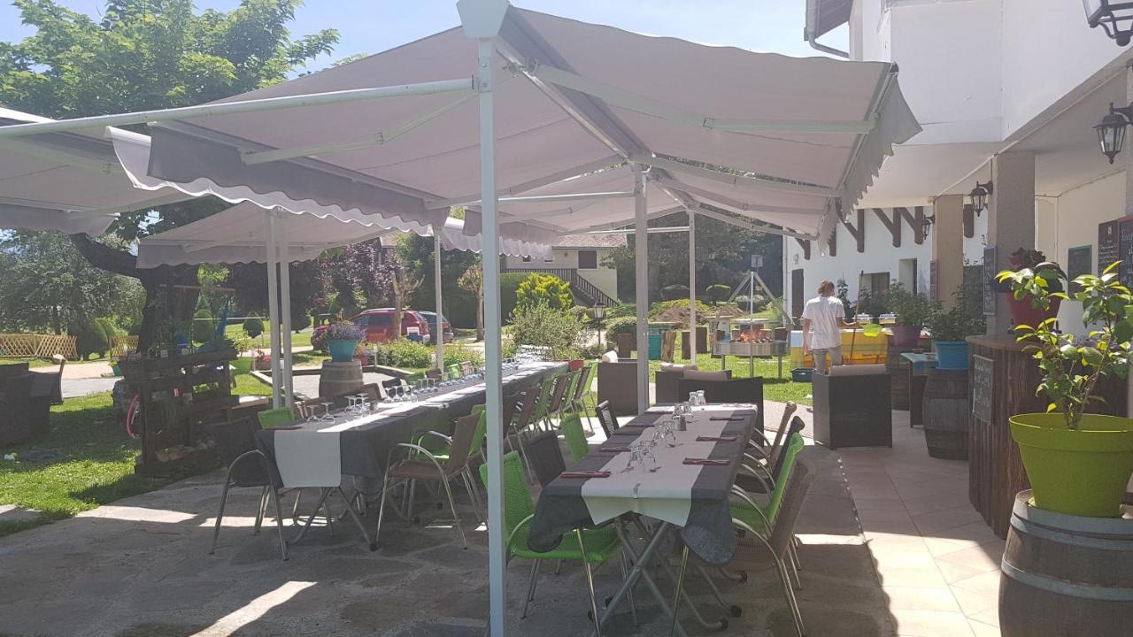 Hotel Restaurant Le Traineau Clelles Extérieur photo